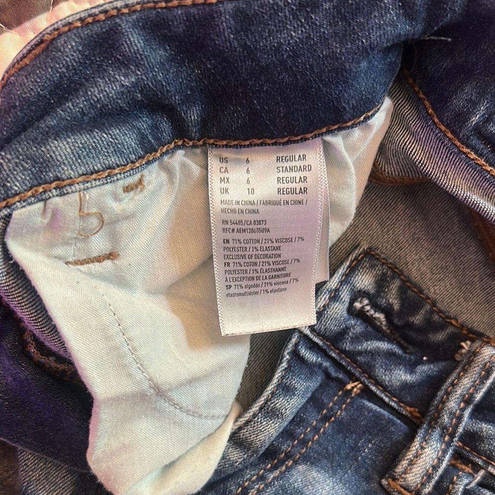 American Eagle Outfitters distressed Blue Jeans Leggings